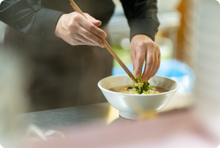 グローバルフーズは、新潟県を中心に展開している飲食店「いっさく」を運営する会社です。